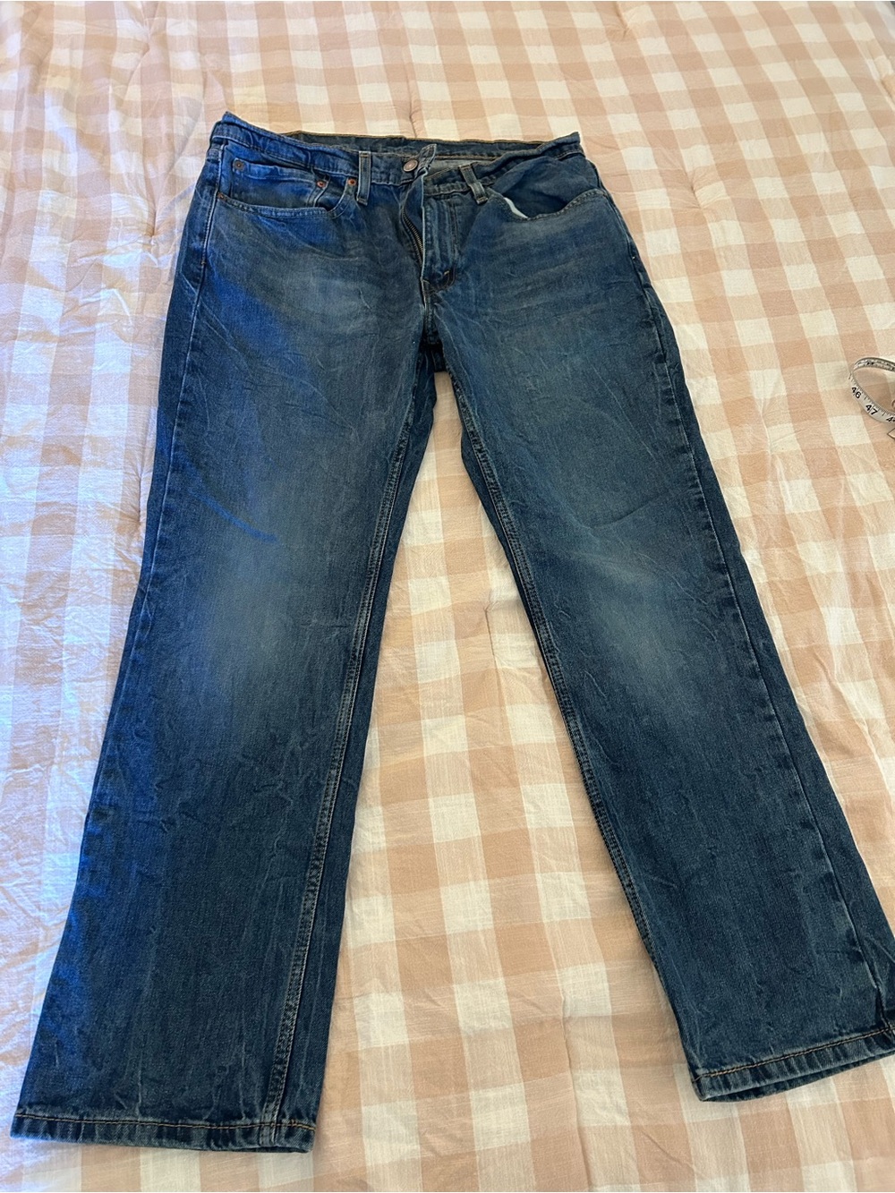 Levi's Men's Relaxed Fit Jeans in Dark Blue Denim
